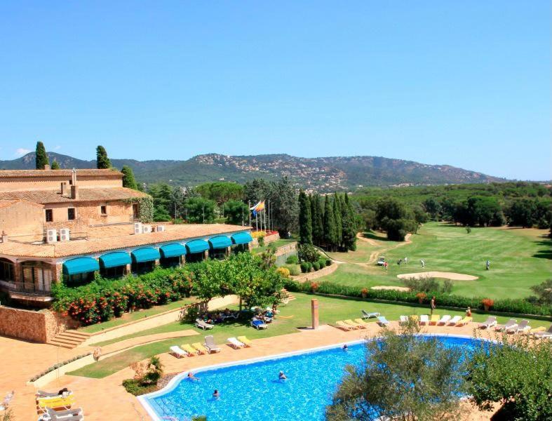 Villa En El Golf Costa Brava A 5 Min De La Playa Santa Cristina d'Aro Esterno foto